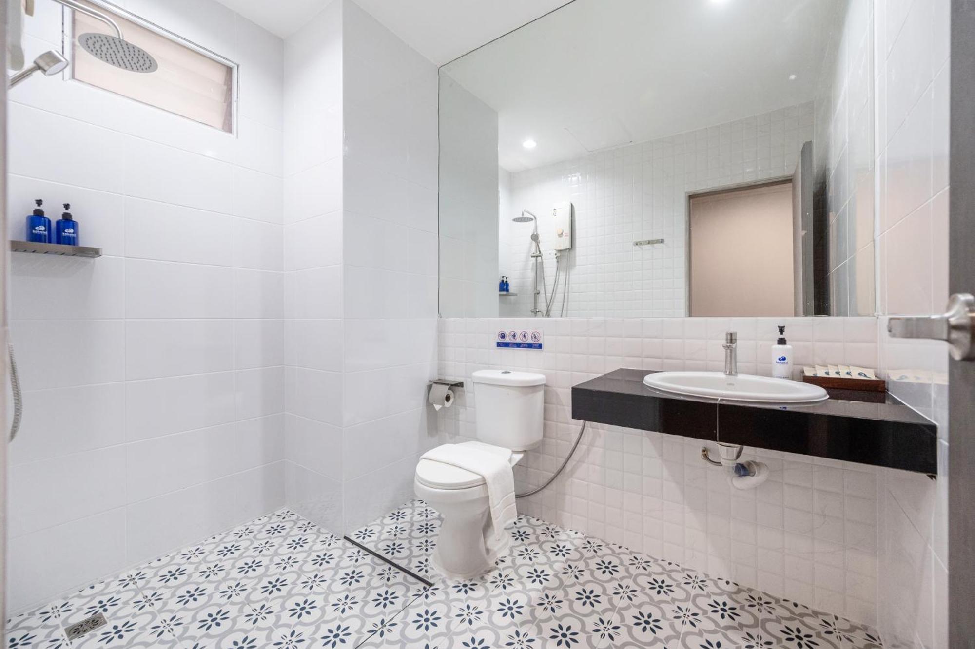 Kokotel Pattaya North Beach מראה חיצוני תמונה