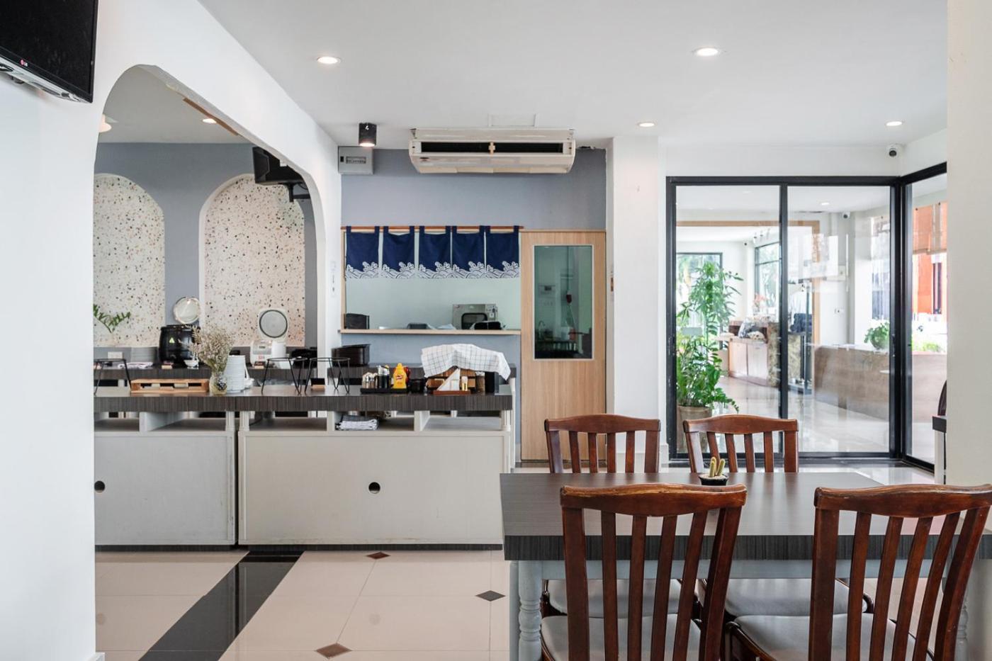 Kokotel Pattaya North Beach מראה חיצוני תמונה